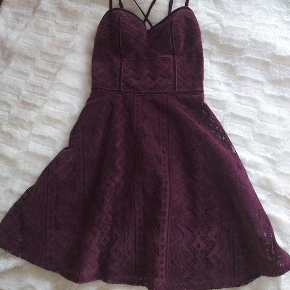 Hollister Dresses & Skirts - Hollister maroon corset top dress